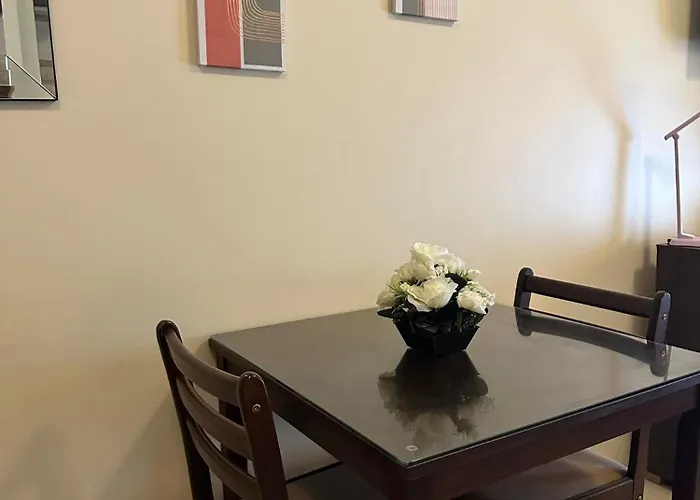 Avida Towers It Park Fast Wi-fi 3* 세부